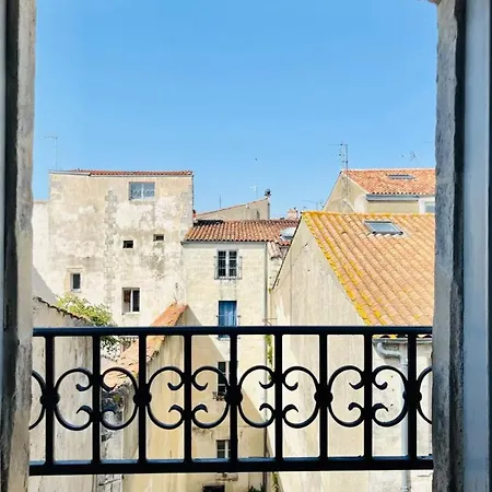 Vue Port - Joli T2 La Rochelle (Charente-Maritime)